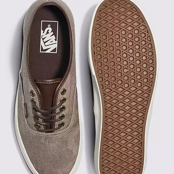 Vans Men’s Authentic
C&L Gray
VN0009PVBXC
Sneakers - Picture 15 of 16